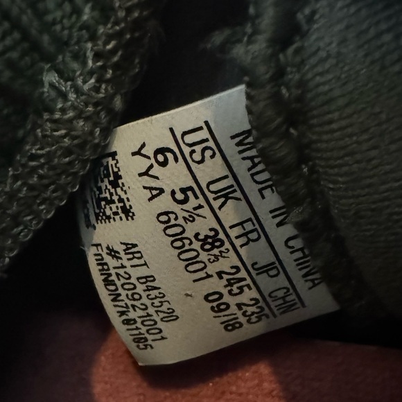 ULTRABOOST ALL TERRAIN sneakers - Picture 4 of 13